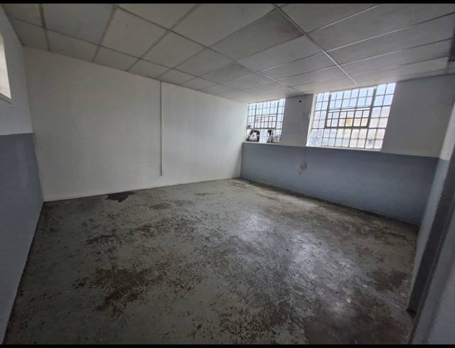 3,762M² WAREHOUSE TO LET IN BENROSE